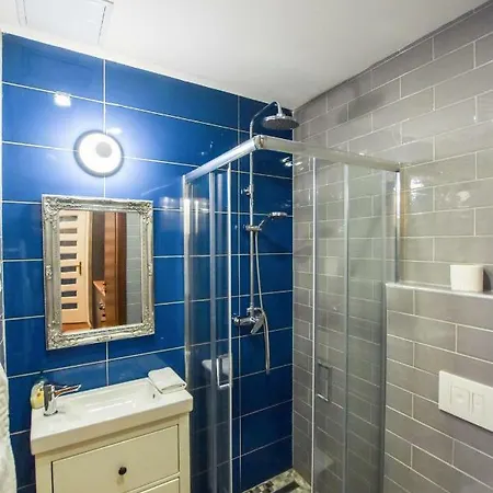 Bluebel Luxory In The Center Апартаменты *